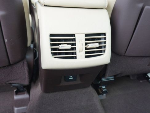 Used 2017 Lexus ES 350 w/ Premium Package image 33