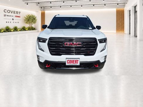 Used 2026 GMC Acadia AT4 w/ Luxury Package AWD/4WD image 3