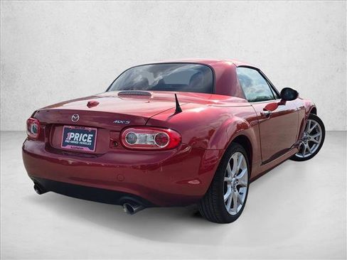 Used 2015 MAZDA MX-5 Miata Grand Touring w/ Premium Package RWD image 16