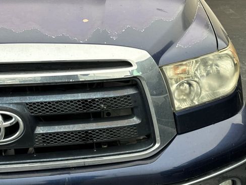 Used 2011 Toyota Tundra 2WD Double Cab image 11