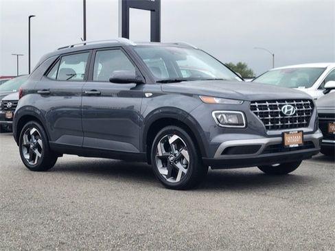 New 2026 Hyundai Venue SEL image 28