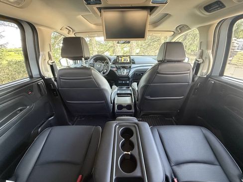 Used 2025 Honda Odyssey Elite image 29