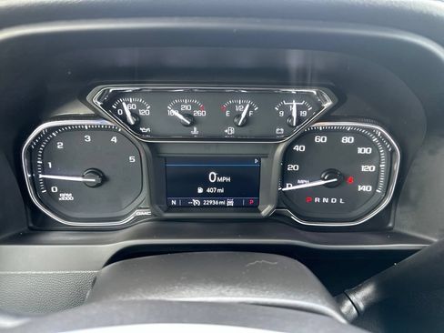 Used 2023 GMC Sierra 3500 SLT w/ Gooseneck/5TH Wheel Package AWD/4WD image 2