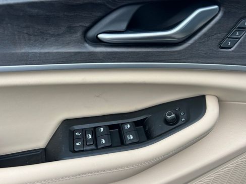 New 2025 Jeep Grand Cherokee Limited w/ Luxury Tech Group II image 9