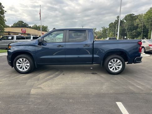 Used 2022 Chevrolet Silverado 1500 Custom w/ Safety Confidence Package RWD image 5