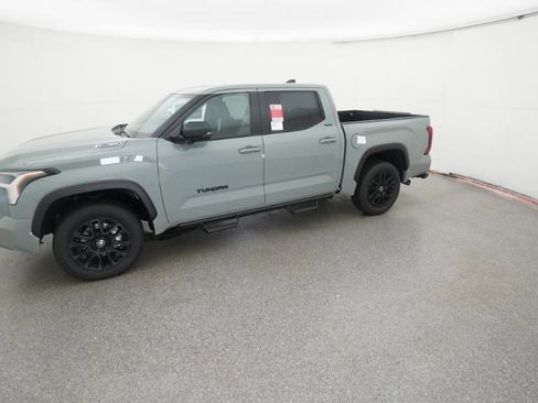 New 2026 Toyota Tundra Limited w/ Limited PVM Package AWD/4WD image 96