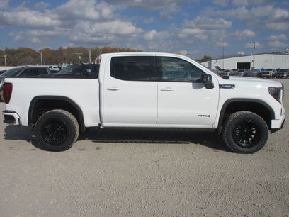 New 2026 GMC Sierra 1500 AT4 w/ AT4 Premium Package