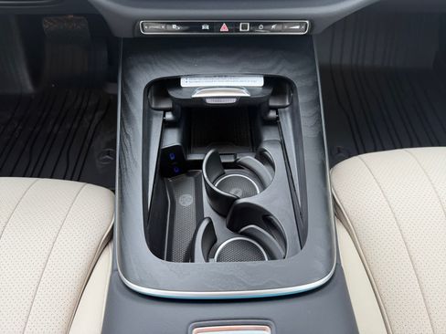 Used 2026 Mercedes-Benz E 350 4MATIC Sedan image 15