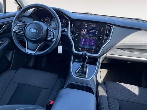 Used 2020 Subaru Outback Premium image 10