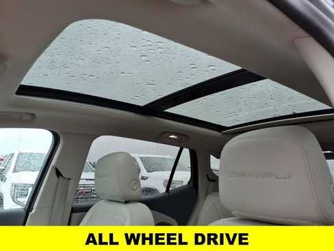 Used 2023 GMC Terrain Denali image 14