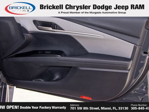 Used 2025 Toyota Camry SE FWD image 12