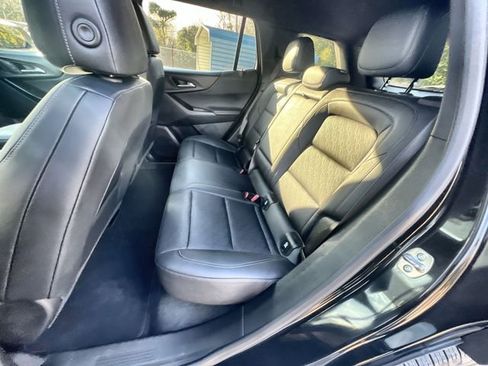 Certified 2025 Chevrolet Equinox LT w/ Convenience Package II image 16