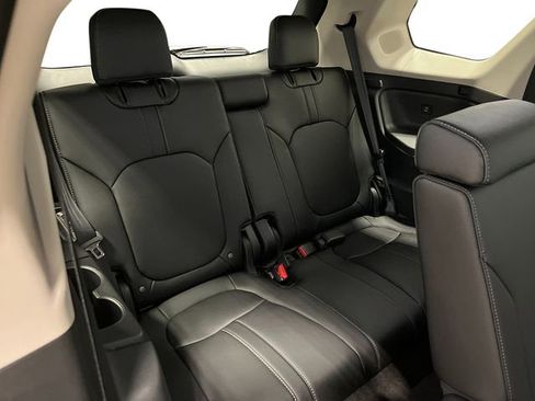 New 2026 Honda Pilot Touring image 24