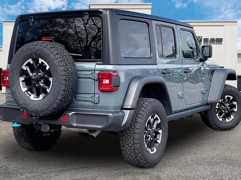 Certified 2025 Jeep Wrangler Rubicon image 2