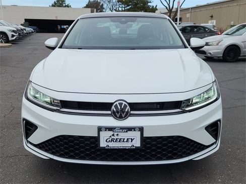 New 2026 Volkswagen Jetta SE image 5