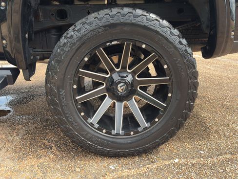 Used 2019 Chevrolet Silverado 1500 RST w/ All-Star Edition AWD/4WD image 30
