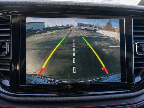 Used 2024 Dodge Durango GT image 19