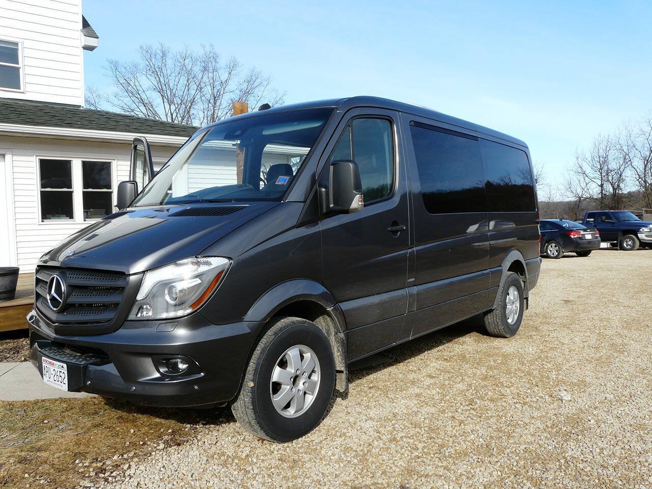 Used 2014 Mercedes-Benz Sprinter 2500 image 1