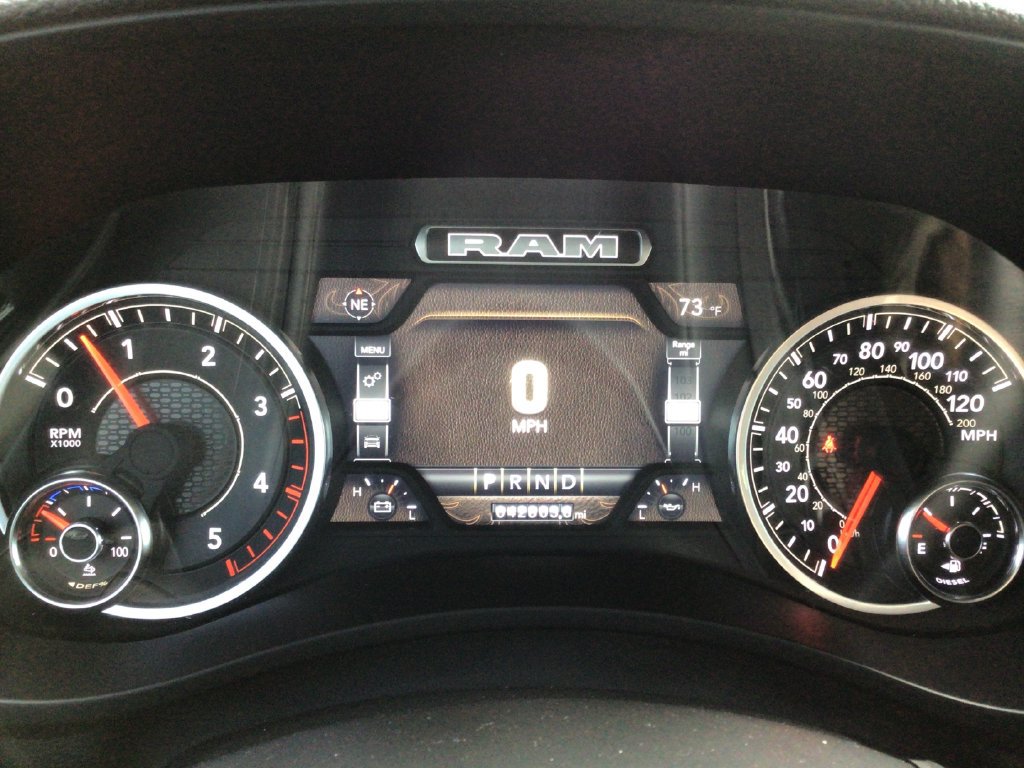 Used 2024 RAM 2500 Laramie AWD/4WD image 17