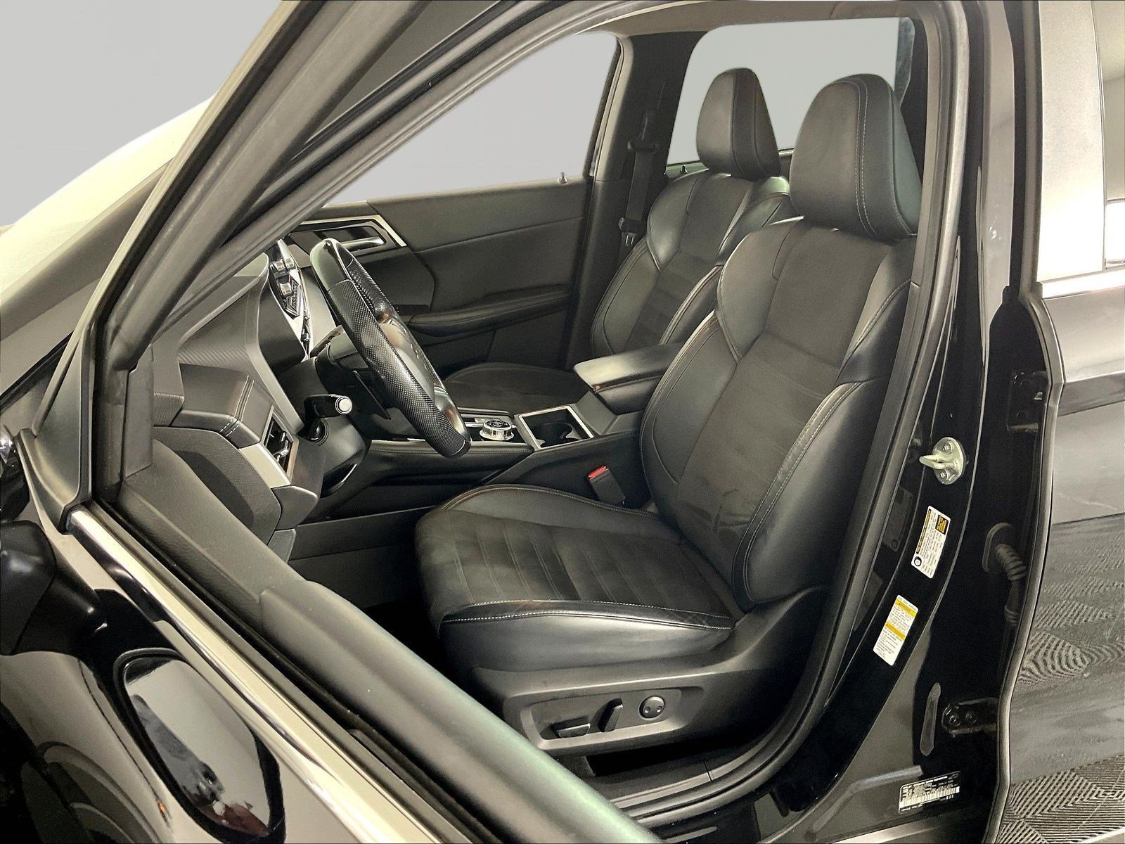 Used 2022 Mitsubishi Outlander SE AWD/4WD image 21