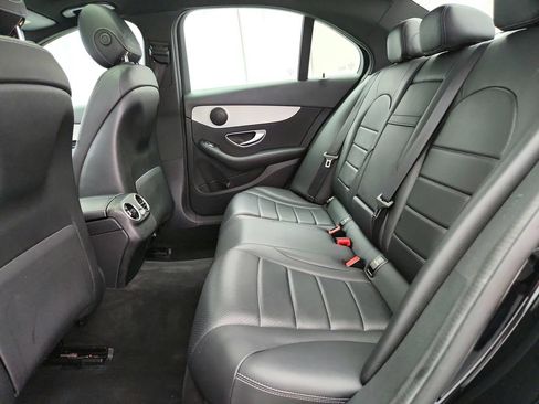 Used 2018 Mercedes-Benz C 300 4MATIC Sedan w/ Premium Package image 21