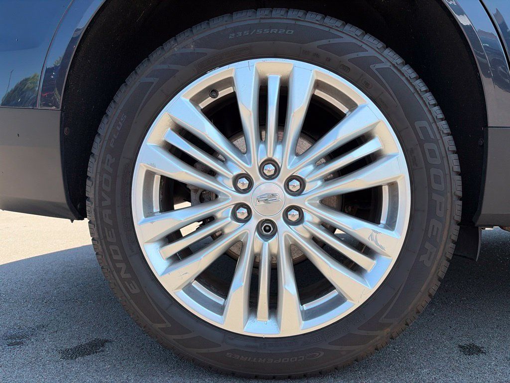Used 2018 Cadillac XT5 Premium Luxury AWD/4WD image 23