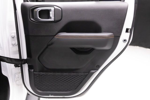 Used 2020 Jeep Gladiator Mojave AWD/4WD image 72
