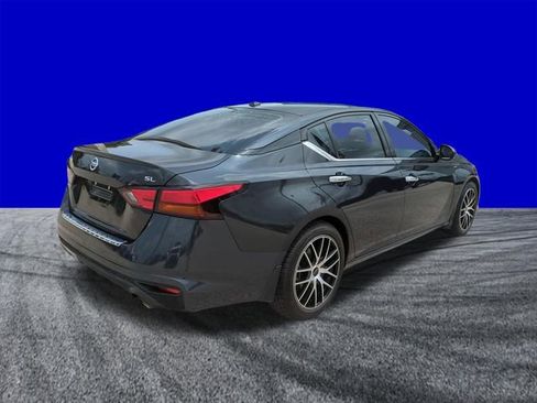 Used 2021 Nissan Altima 2.5 SL FWD image 4