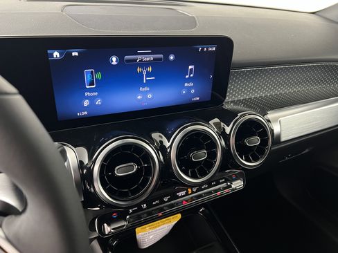 New 2026 Mercedes-Benz GLB 250 4MATIC image 29