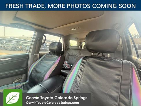 Used 2009 Toyota 4Runner Limited w/ Limited Extra Value Pkg 1 AWD/4WD image 12