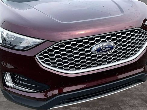 Used 2024 Ford Edge SEL w/ Convenience Package AWD/4WD image 4