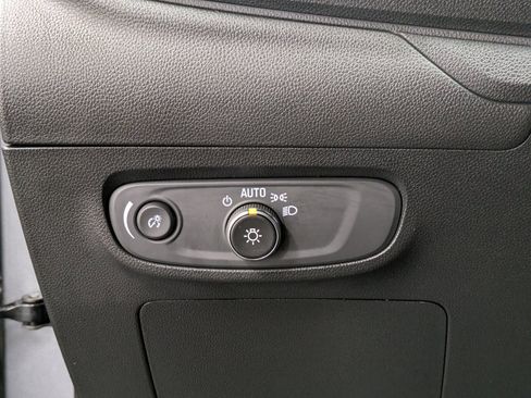 Used 2024 Buick Encore GX Preferred image 21