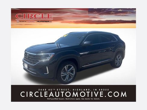 Used 2024 Volkswagen Atlas Cross Sport SEL R-Line AWD/4WD image 1