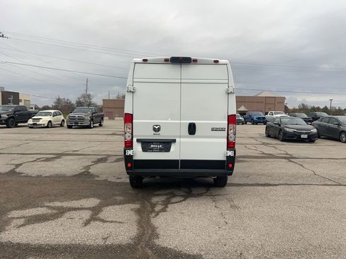 Used 2025 RAM ProMaster 2500 w/ Safety Group image 6