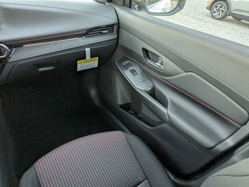 New 2026 Nissan Sentra SR w/ Floor Mat Package FWD image 15