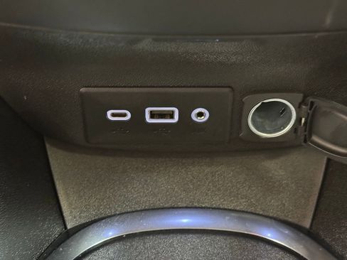 Used 2022 Chevrolet Malibu LT image 36