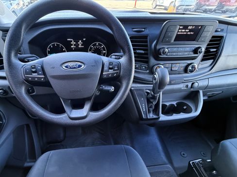 Used 2025 Ford Transit 250 Low Roof w/ Exterior Upgrade Package RWD image 9