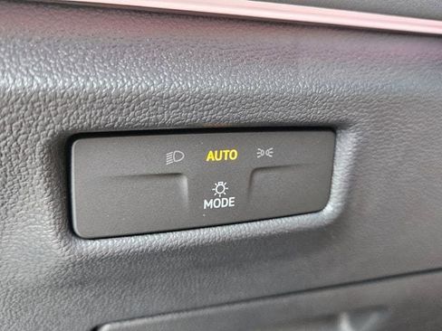 New 2026 Volkswagen Tiguan SE R-Line image 26