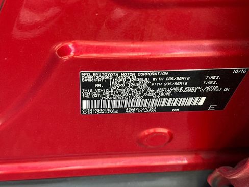 Used 2017 Toyota RAV4 SE w/ Advanced Technology Package FWD image 27