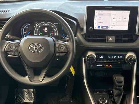 Certified 2024 Toyota RAV4 LE AWD/4WD image 20