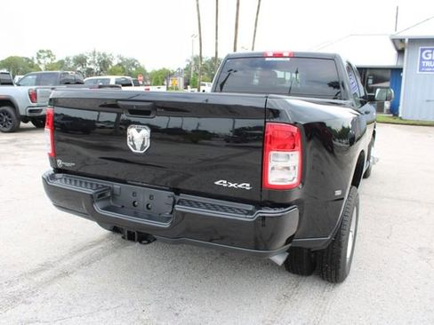 Used 2024 RAM 3500 Tradesman image 10