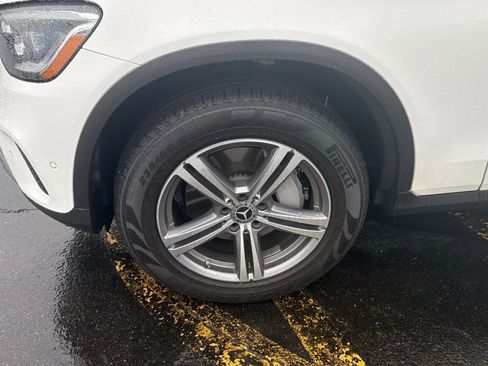 Certified 2022 Mercedes-Benz GLC 300 4MATIC image 4