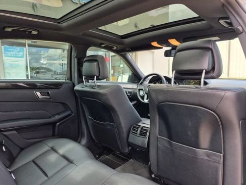 Used 2016 Mercedes-Benz E 350 Sedan image 18