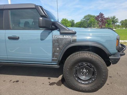 Used 2023 Ford Bronco Everglades AWD/4WD image 6
