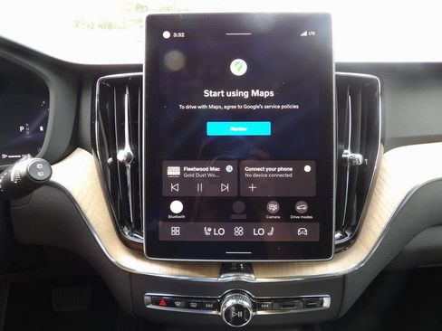 New 2026 Volvo XC60 B5 Plus w/ Protection Package Premier image 19