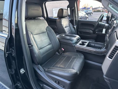Used 2015 GMC Sierra 2500 Denali w/ Duramax Plus Package image 37