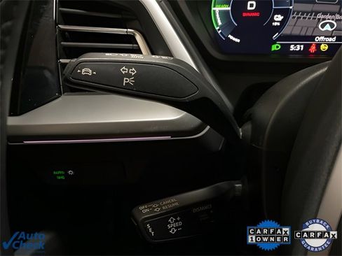 Used 2024 Audi Q4 e-tron Premium Plus image 38