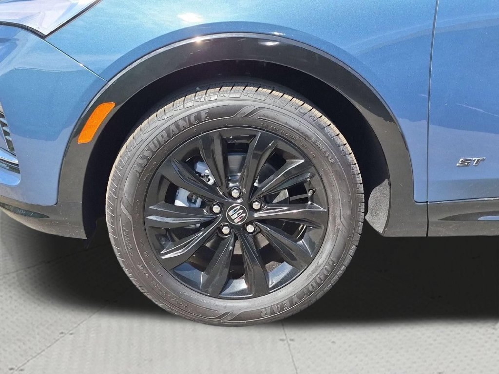 New 2026 Buick Envista Sport Touring FWD image 31