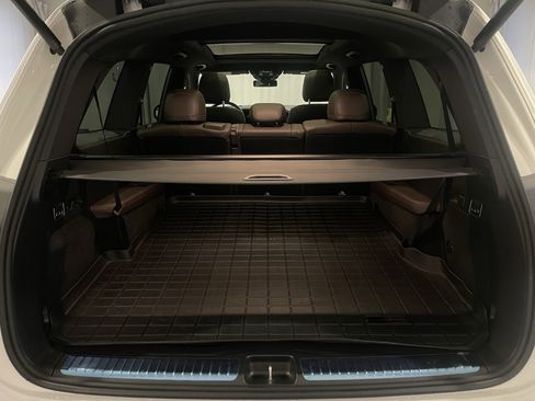 Used 2022 Mercedes-Benz GLS 450 4MATIC image 28