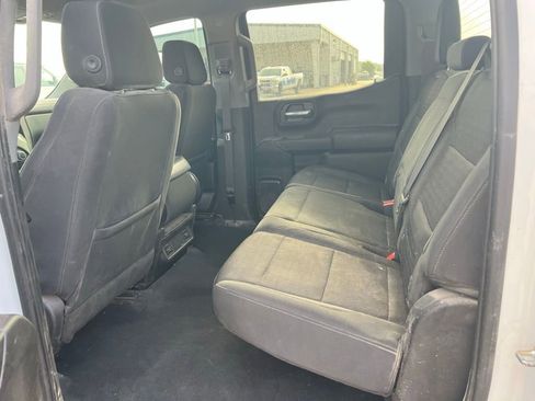 Used 2023 Chevrolet Silverado 1500 Custom Trail Boss AWD/4WD image 11